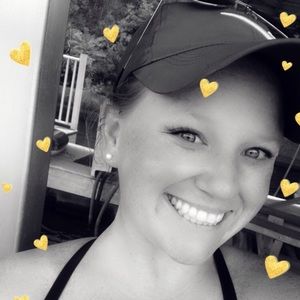 Meet your Posher, Jaclyn